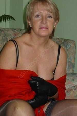 Нина, 89585409937