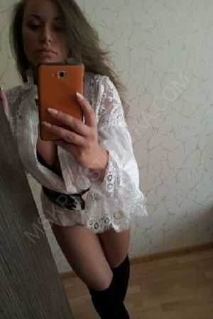 Настя, 89585380292