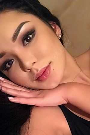 Алина, 89585787571