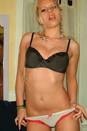 Лена, 89585380292