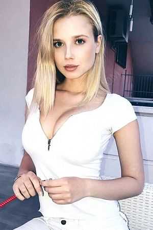 Катя, 89394999980