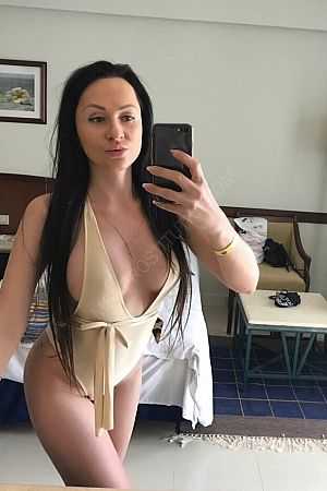 Лола, 89049531900