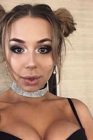 Алина, 89923298468