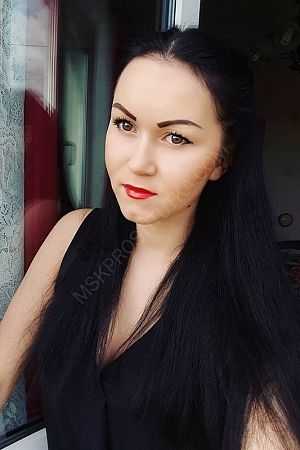 Алина, 89585409937