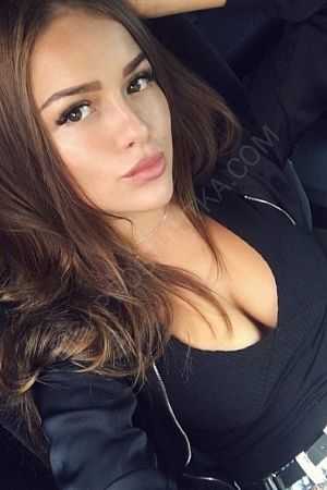 Милана, 89585787571