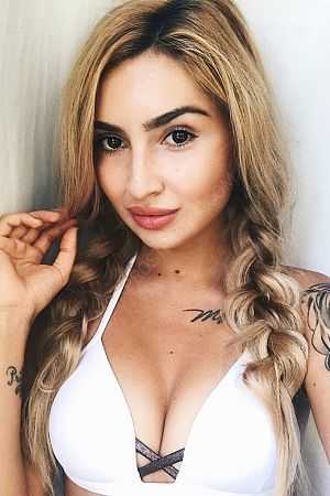 Алена, 89856746475