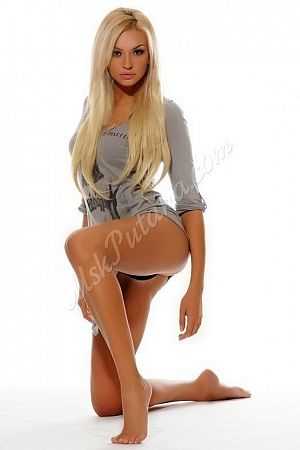 Валя, 89669652500