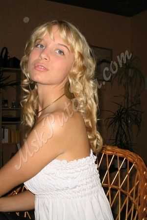 Карина, 89669652500