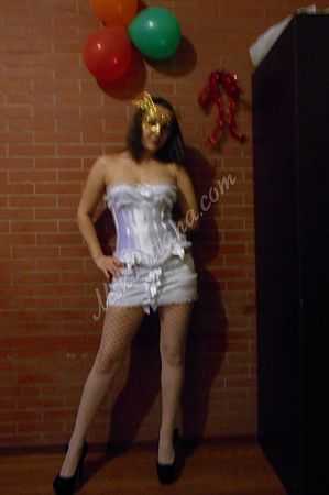 Маша, 89585787571