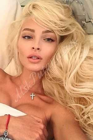 Аиша, 89585787571