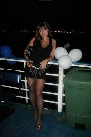 Лена, 89585409937