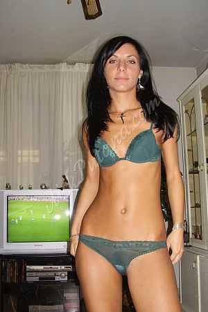 Эльвира, 89585409937