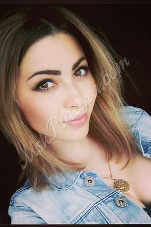 Ксюша, 89585409937