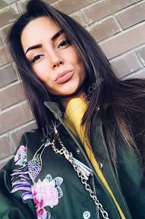 Александра, 89856746414