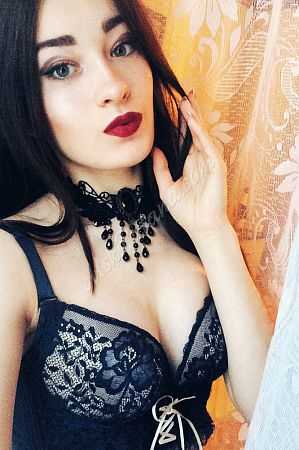 Соня, 89585787571