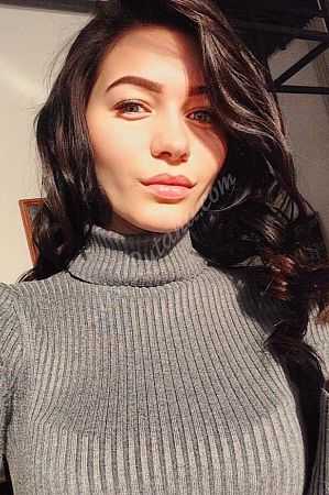 Регина, 89585787571