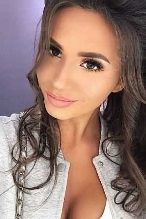 Алина, 89585409937