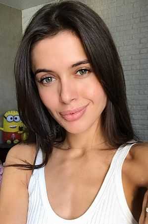 Женя, 89585787571