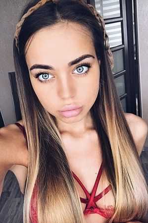 Лиза, 89585409937