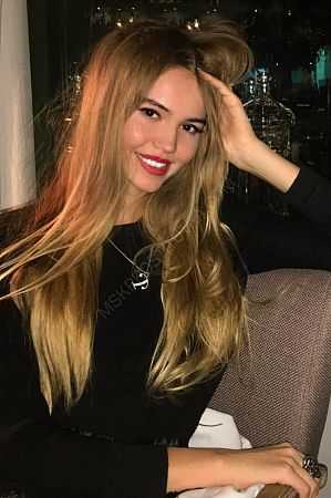 Алена, 89856746475