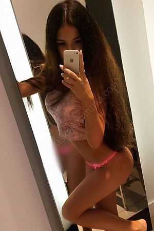 Вика, 89380870885