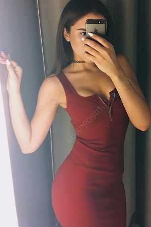 КИРА, 89585787571