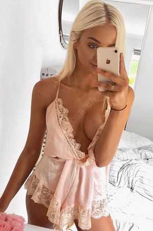 Алёна, 89856746485