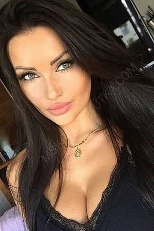 Тина, 89394999980