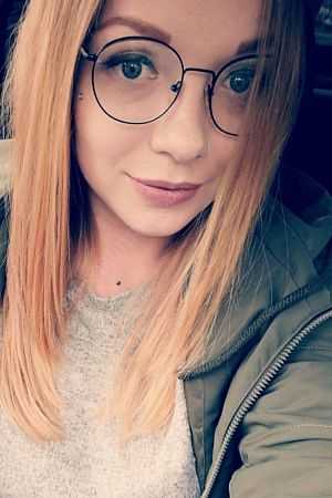 Оксана, 89585380292