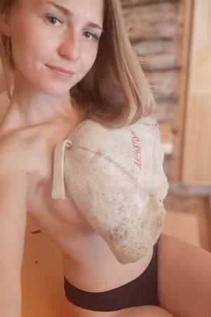 Ленуся, 89394999980