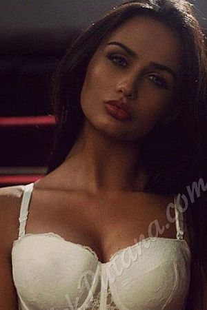 Александра, 89585787571