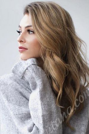 Камила, 89669652500