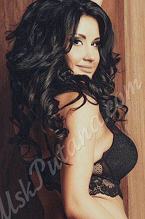 Карина, 89585787571