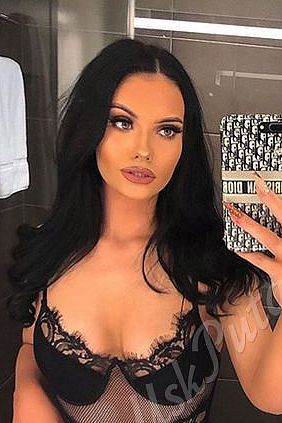 Лариса, 89856746475