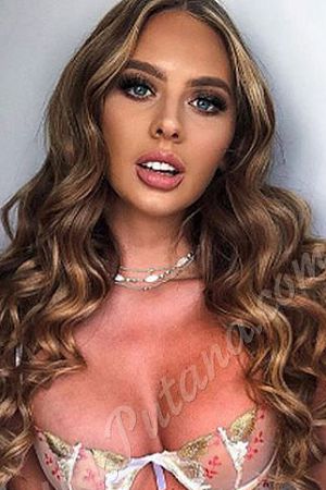 Лара, 89585409937