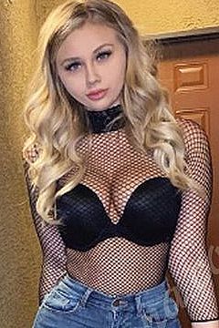 Лариса, 89585409937