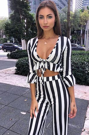 Кира, 89049531901