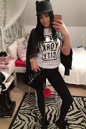 Линда, 89310096115