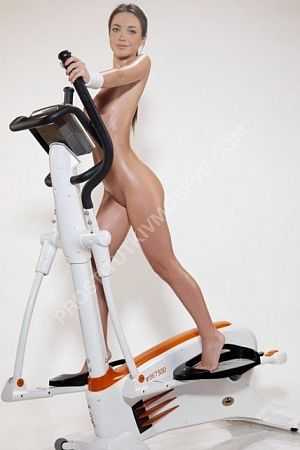 Ника, 89585409937