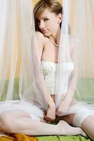 Алиса, 89585787571