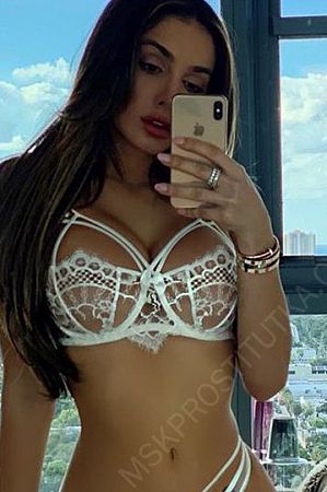 Лара, 89856746485