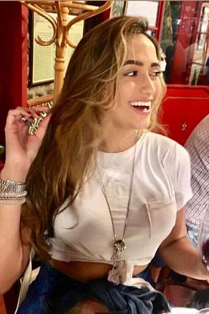 Дарья, 89585409937