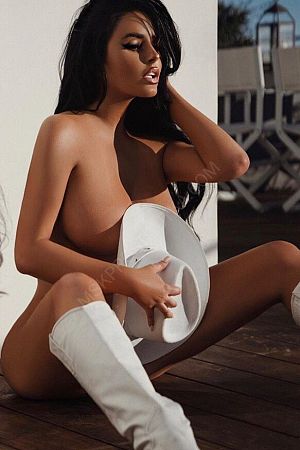 Вика, 89585409937