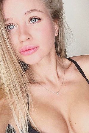 Вика, 89923298468