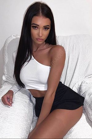 Луна, 89669652500