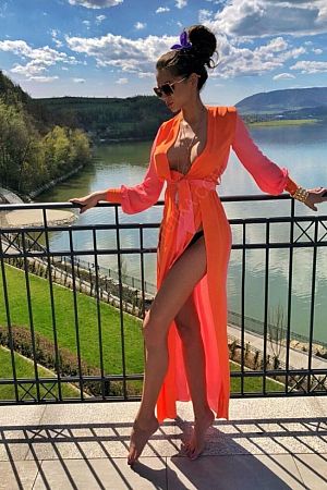 Кира, 89049531907