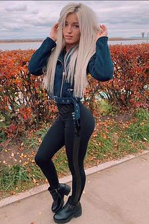 Катя, 89585787571