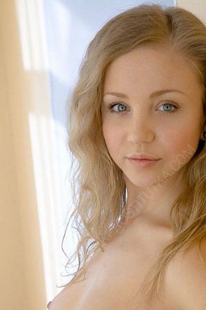 Елена, 89856746430