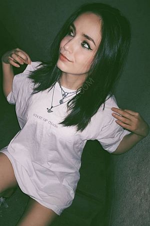 Анна, 89585409937