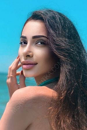 Лена, 89380870885